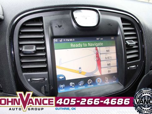 Used 2012 Chrysler 300 S image 33