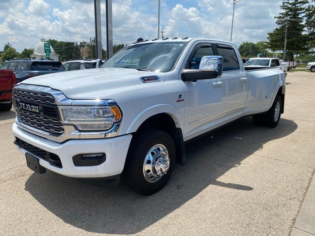Used 2023 RAM 3500 Limited AWD/4WD image 7