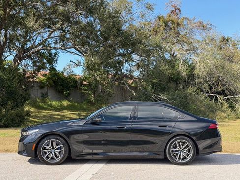 Used 2024 BMW i5 M60 image 2