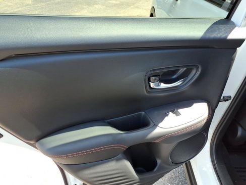 Used 2025 Honda HR-V Sport image 7