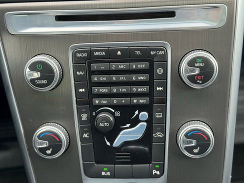 Used 2015 Volvo XC60 T5 image 28