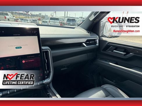 Used 2025 GMC Yukon XL Elevation w/ LPO, Floor Liner Package image 44