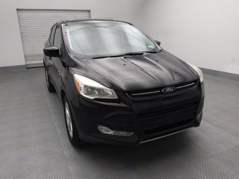 Used 2015 Ford Escape SE image 14