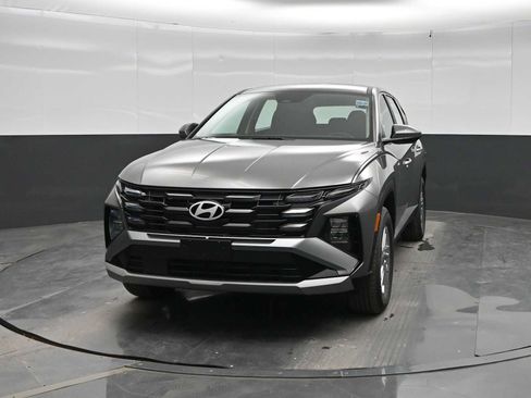 New 2026 Hyundai Tucson SE AWD/4WD image 3