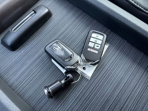 Certified 2022 Honda Pilot Special Edition image 19