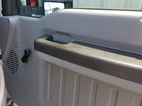 Used 2012 Ford F250 XL RWD image 18