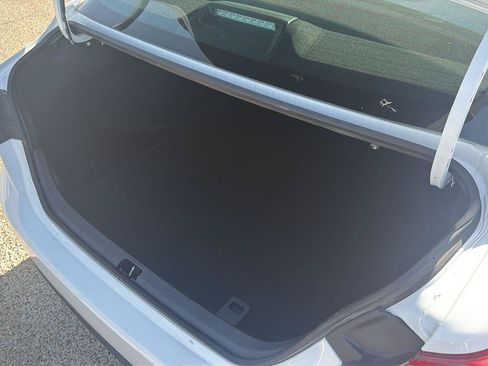 Used 2025 Toyota Camry LE FWD image 13