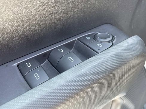 Used 2023 Chevrolet Colorado W/T w/ Advanced Trailering Package image 16