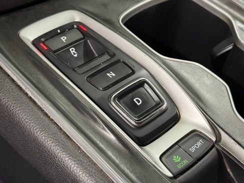 Used 2021 Honda Accord Sport image 32