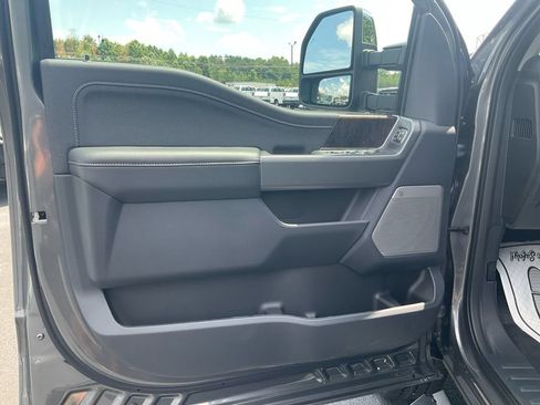 New 2026 Ford F250 Lariat w/ Chrome Package AWD/4WD image 17