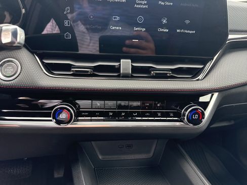 New 2026 Chevrolet Equinox RS image 16