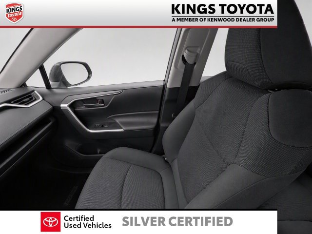 Certified 2019 Toyota RAV4 LE w/ Carpet Mat Package FWD image 16