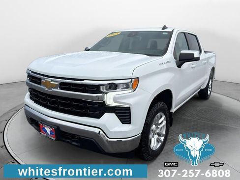 Used 2023 Chevrolet Silverado 1500 LT AWD/4WD image 1