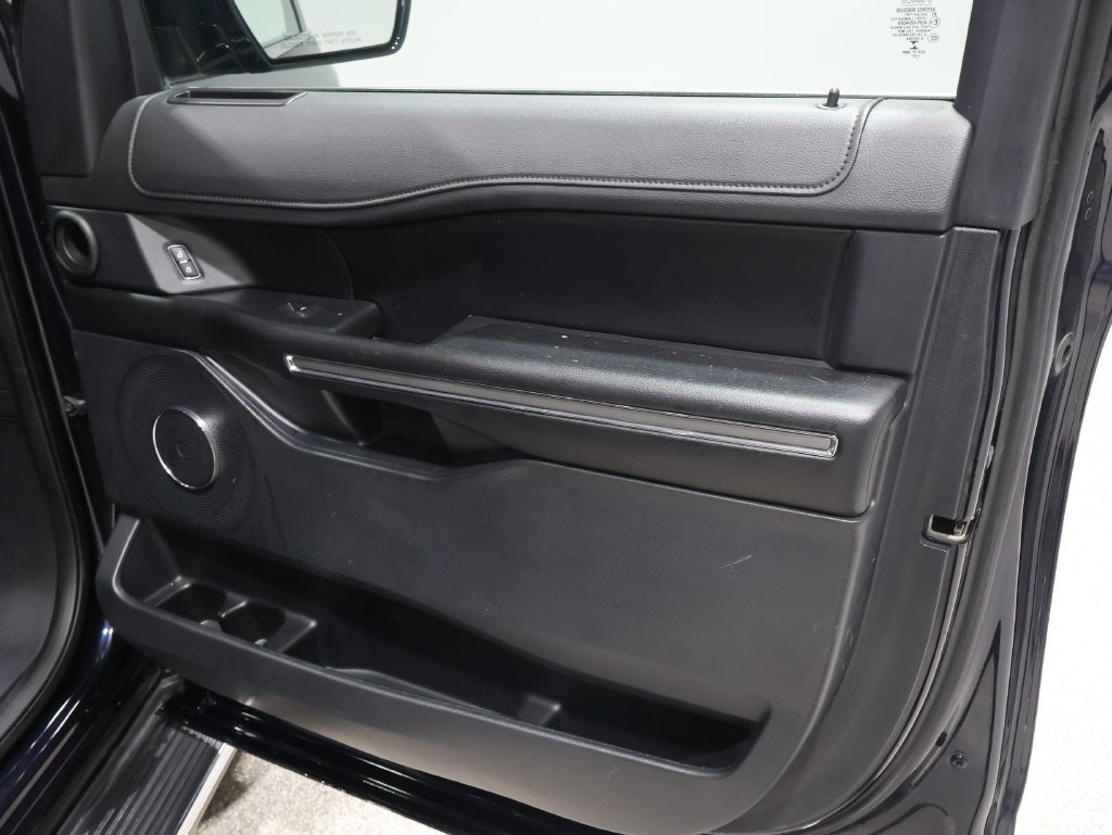 Used 2021 Ford Expedition XLT AWD/4WD image 57