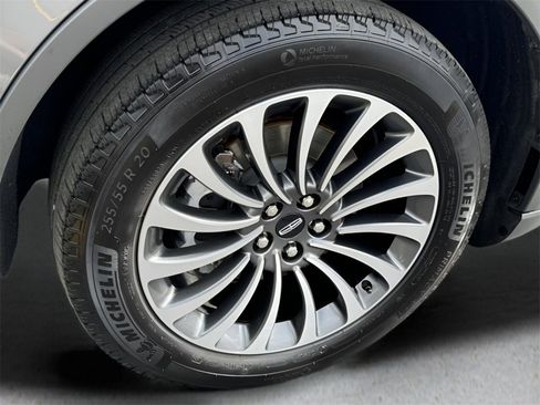 Used 2024 Lincoln Aviator Reserve w/ Elements Package Plus image 31