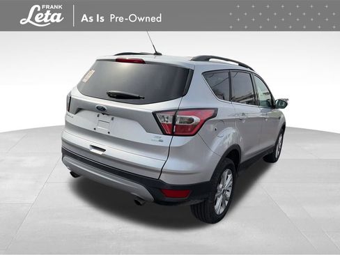 Used 2017 Ford Escape SE w/ Equipment Group 201A image 6