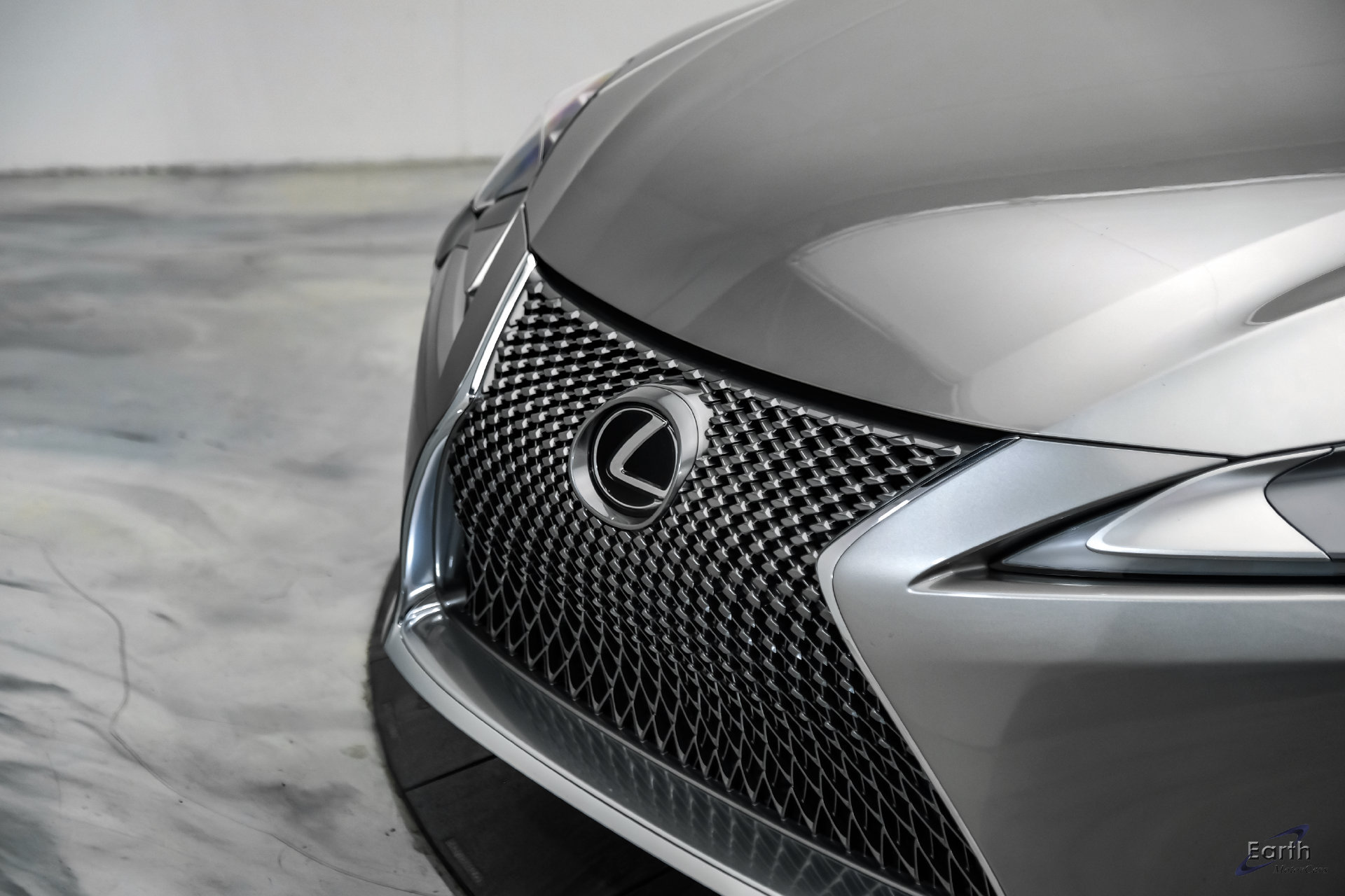 Used 2018 Lexus LC 500 Coupe w/ Performance Package RWD image 31