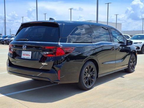 New 2026 Honda Odyssey Sport-L image 4
