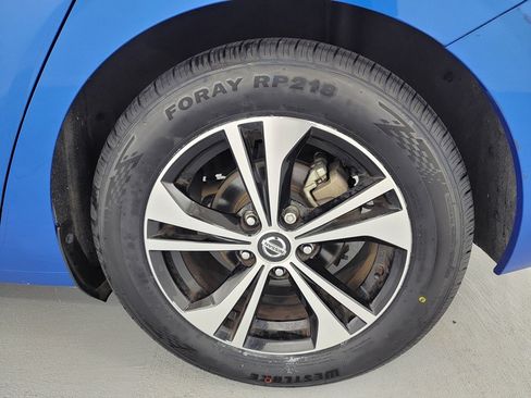 Used 2023 Nissan Sentra SV FWD image 12