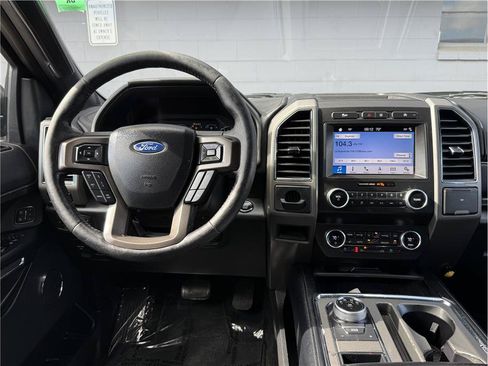 Used 2019 Ford Expedition Max XLT w/ Equipment Group 202A RWD image 14