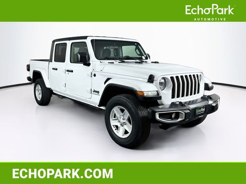 Used 2021 Jeep Gladiator Sport AWD/4WD image 1