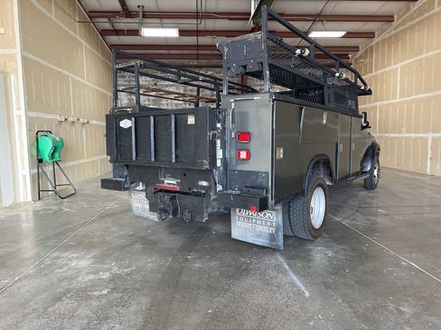 Used 2014 RAM 5500 Tradesman w/ Power Accessory Group image 4