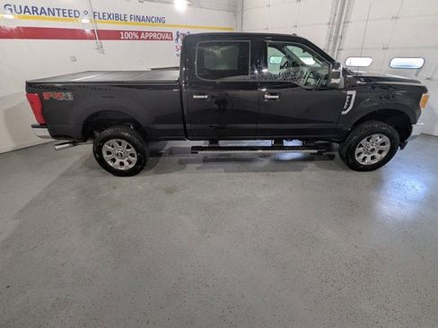 Used 2017 Ford F350 Lariat image 8