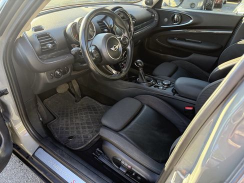 Used 2017 MINI Cooper Clubman S image 8