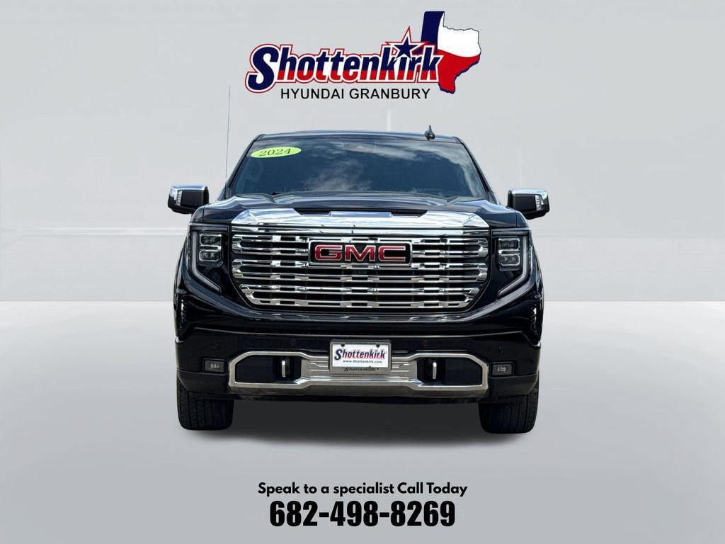 Used 2024 GMC Sierra 1500 Denali w/ Denali Reserve Package AWD/4WD image 2