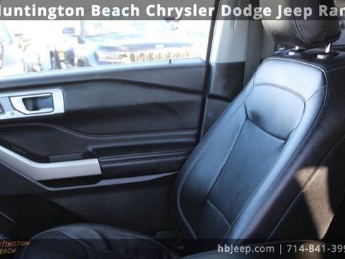 Used 2023 Ford Explorer Limited image 29