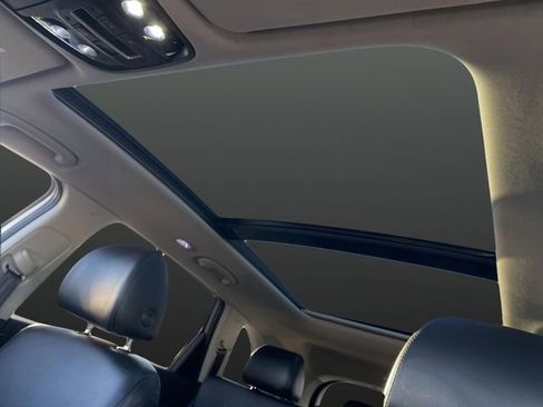 Used 2020 Kia Sorento EX image 7