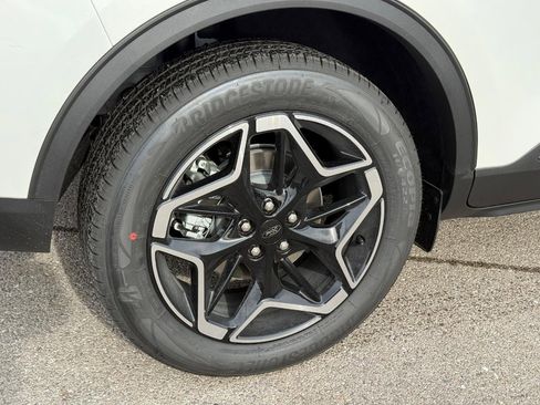 New 2026 Ford Escape Platinum w/ Equipment Group 601A image 4