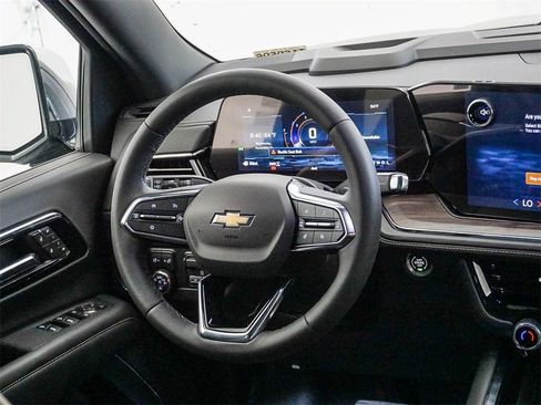 New 2026 Chevrolet Suburban Premier w/ Sun And Tow Package image 18