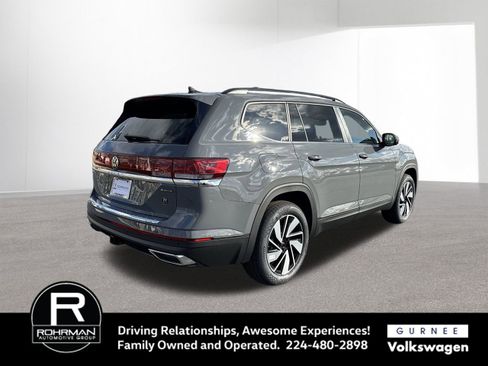 New 2026 Volkswagen Atlas SE image 8