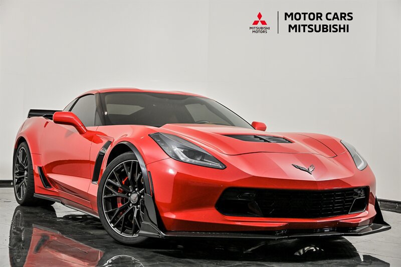 Used 2016 Chevrolet Corvette Z06 w/ 2LZ Preferred Equipment Group RWD image 1