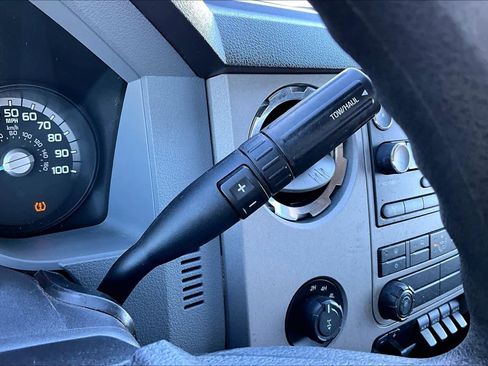 Used 2015 Ford F250 XLT w/ XLT Interior Package image 33