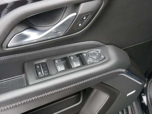 Used 2023 GMC Yukon Denali image 19