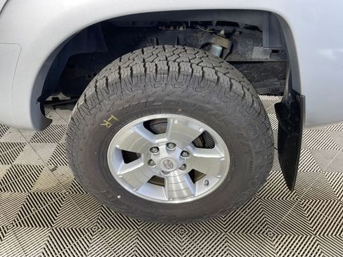 Used 2011 Toyota Tacoma 4x4 Double Cab image 18
