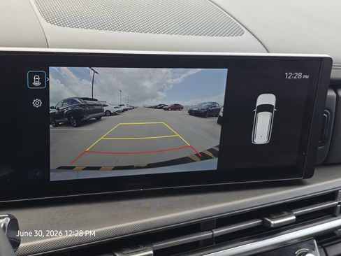 Certified 2025 Hyundai Santa Fe SEL FWD image 21