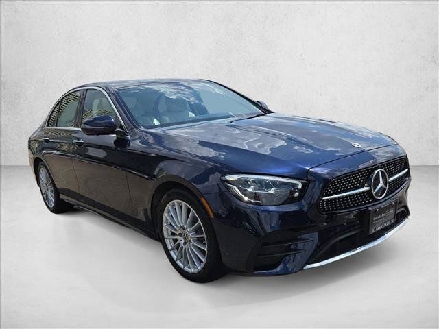 Used 2022 Mercedes-Benz E 350 Sedan image 3