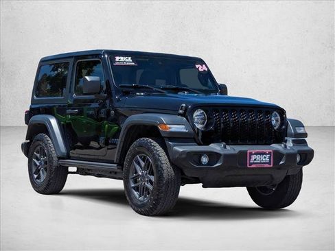 Used 2024 Jeep Wrangler Sport AWD/4WD image 3
