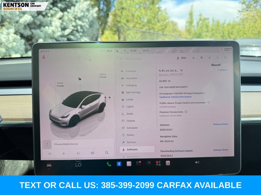 Used 2022 Tesla Model Y Performance AWD/4WD image 20