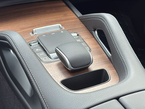 New 2026 Mercedes-Benz GLE 350 4MATIC image 37