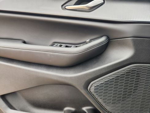 New 2025 Jeep Grand Cherokee Laredo X image 18