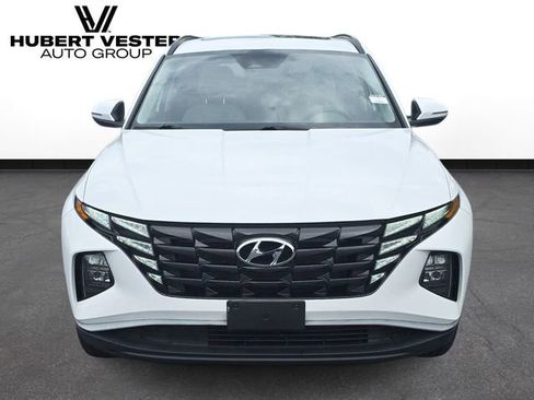 Used 2023 Hyundai Tucson SEL w/ Convenience Package AWD/4WD image 3