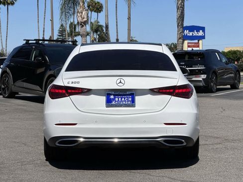 Used 2022 Mercedes-Benz C 300 Sedan w/ Exclusive Trim Package image 6