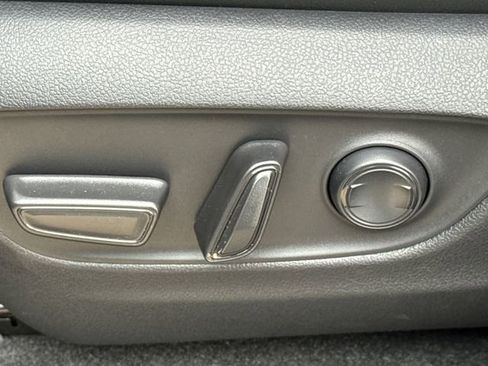 Used 2026 Toyota Land Cruiser image 22