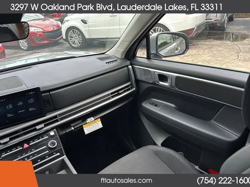 Used 2025 Hyundai Santa Fe SE image 38