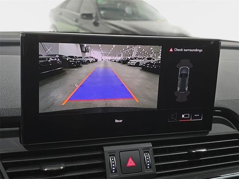 Certified 2023 Audi Q5 2.0T Premium w/ Convenience Package image 19