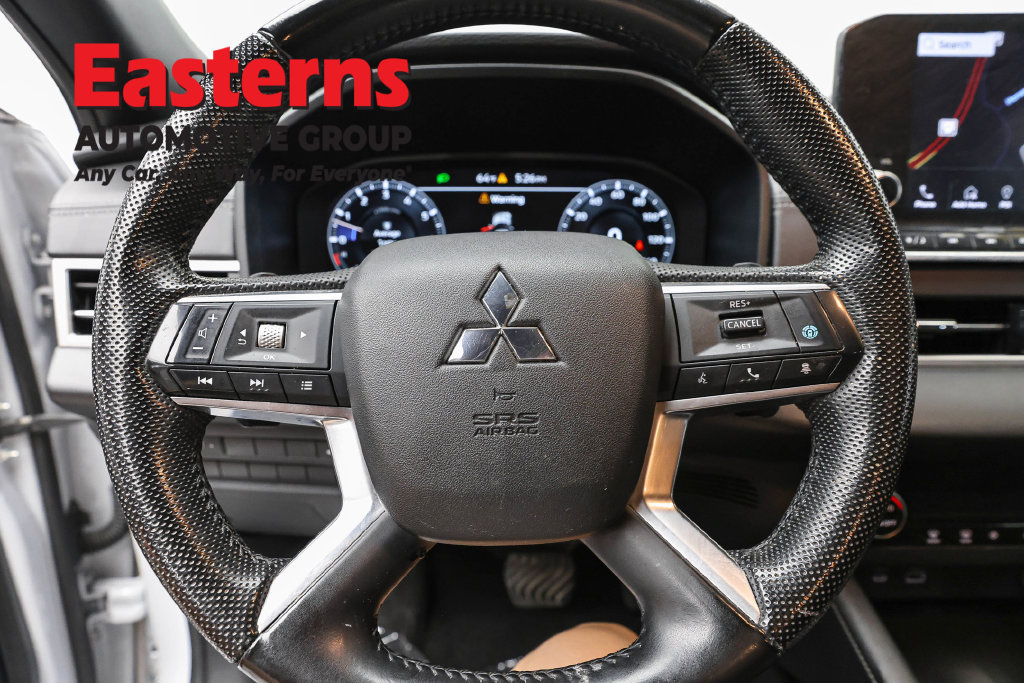 Used 2023 Mitsubishi Outlander SE Black Edition AWD/4WD image 11